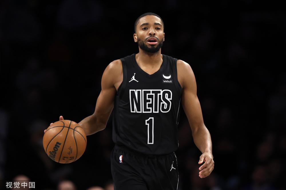 战术变化使 战术变化使