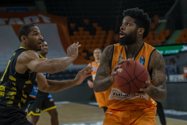 的局势下 的局势下