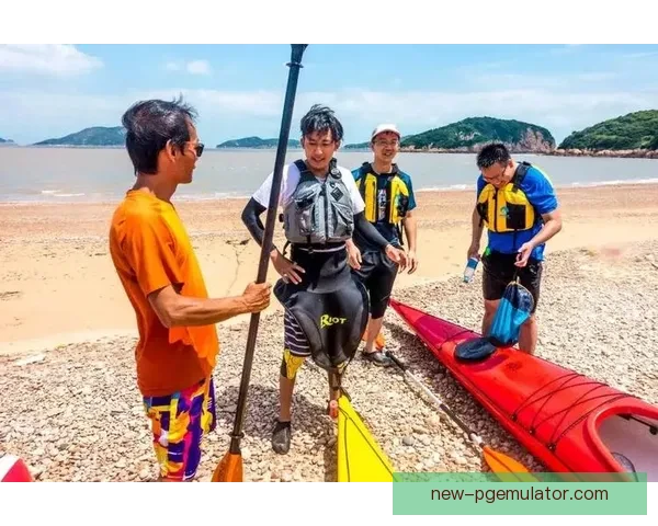 挑战极限，冲浪风暴：皮划艇冠军的奇迹时刻